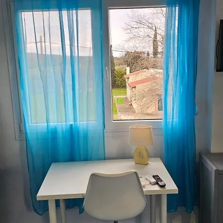 Holiday home White And Blue
