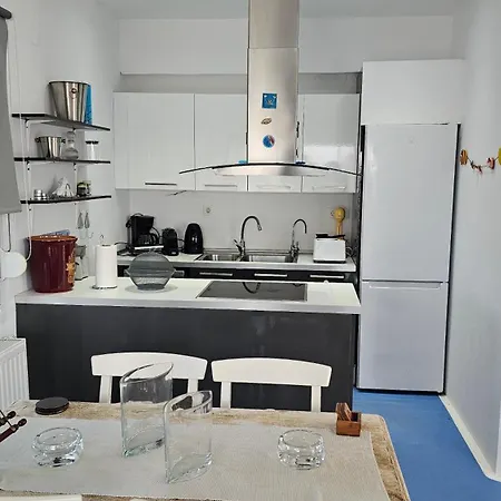 بيت للعطل White And Blue Mesimvria (Evros)